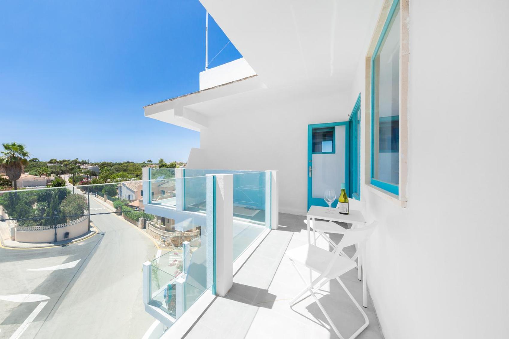 Hostal Cala Llombards Exterior foto
